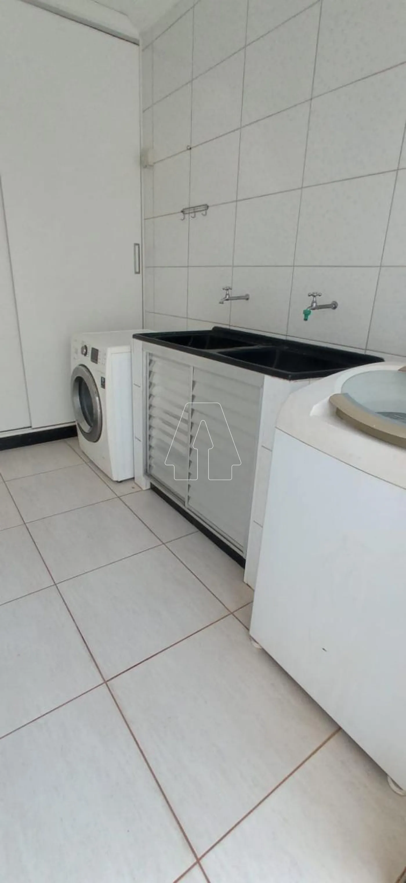 Comprar Casa / Residencial em Ara&ccedil;atuba R$ 590.000,00 - Foto 25
