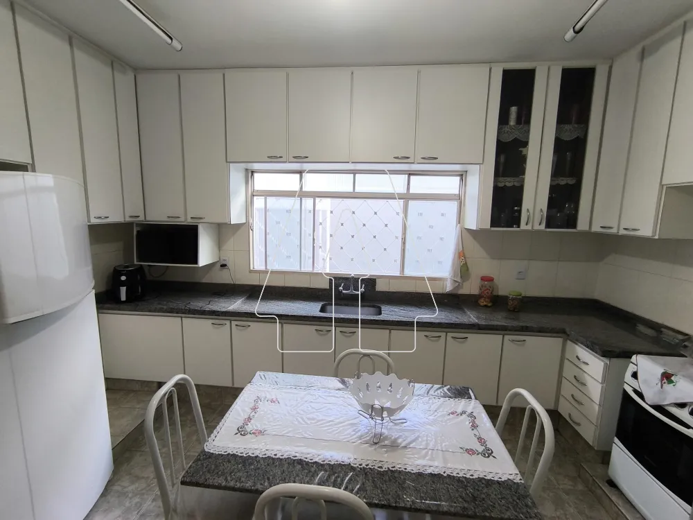Comprar Casa / Residencial em Ara&ccedil;atuba R$ 550.000,00 - Foto 5