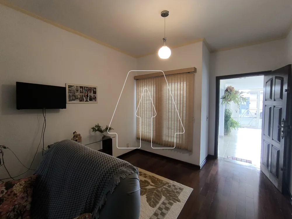 Comprar Casa / Residencial em Ara&ccedil;atuba R$ 550.000,00 - Foto 3