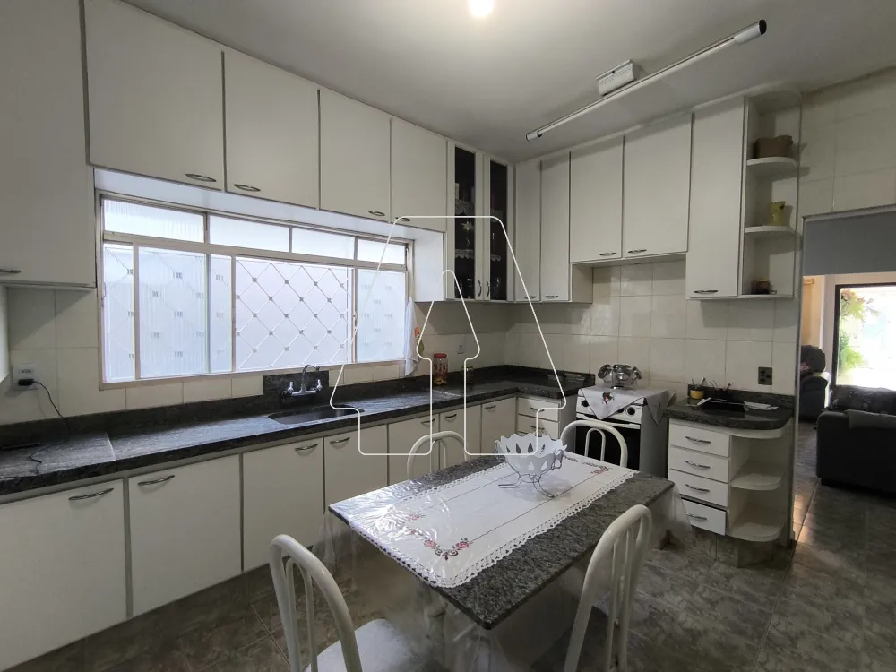 Comprar Casa / Residencial em Ara&ccedil;atuba R$ 550.000,00 - Foto 6