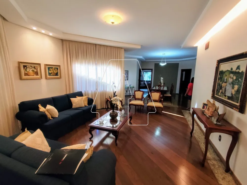Comprar Casa / Residencial em Ara&ccedil;atuba R$ 1.200.000,00 - Foto 1