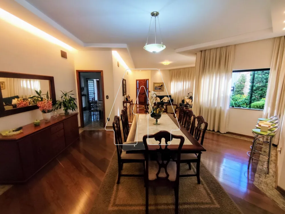 Comprar Casa / Residencial em Ara&ccedil;atuba R$ 1.200.000,00 - Foto 4