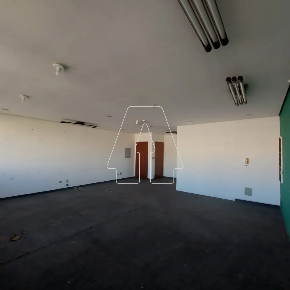 Comprar Comercial / Sala em Condom&iacute;nio em Ara&ccedil;atuba R$ 120.000,00 - Foto 3