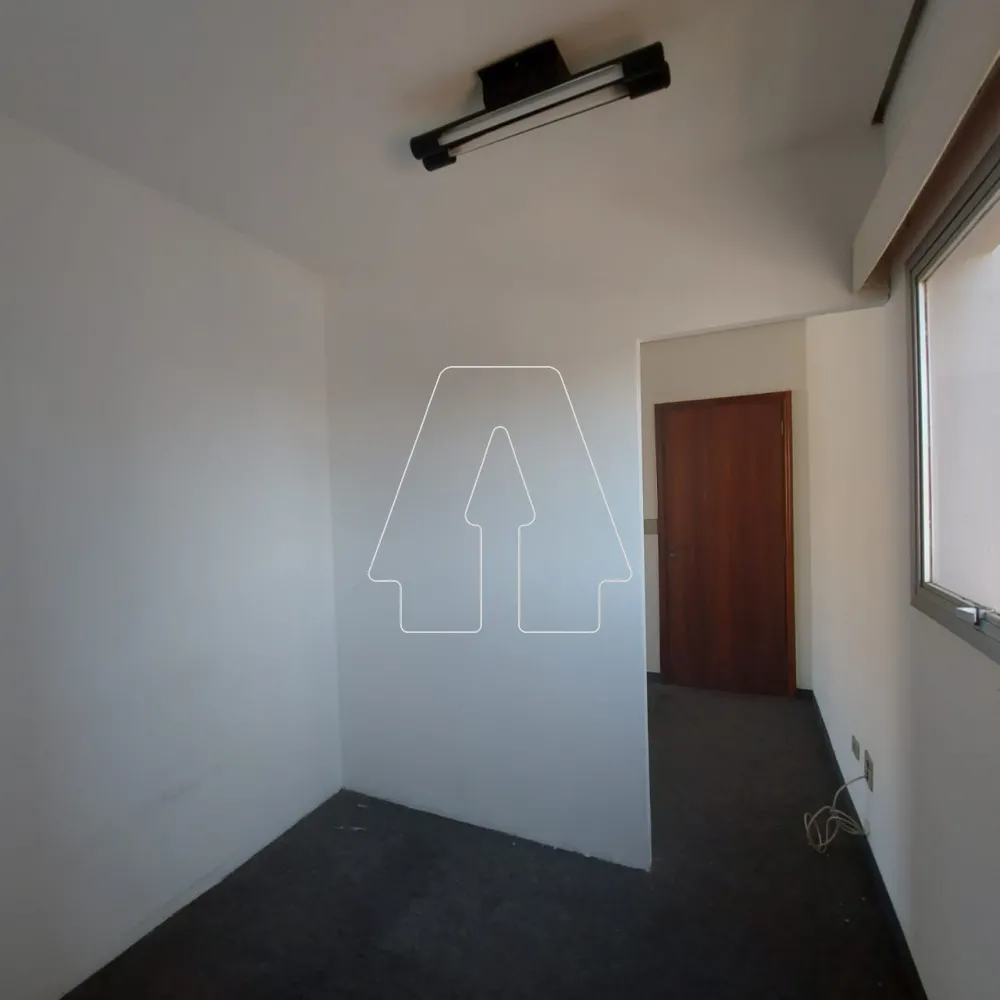 Comprar Comercial / Sala em Condom&iacute;nio em Ara&ccedil;atuba R$ 120.000,00 - Foto 7
