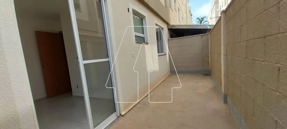 Comprar Apartamento / Padr&atilde;o em Ara&ccedil;atuba R$ 140.000,00 - Foto 14