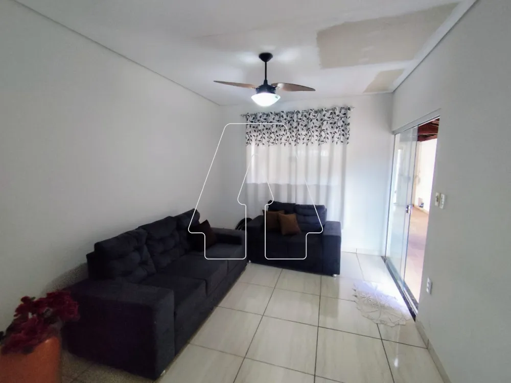 Comprar Casa / Residencial em Ara&ccedil;atuba R$ 320.000,00 - Foto 3