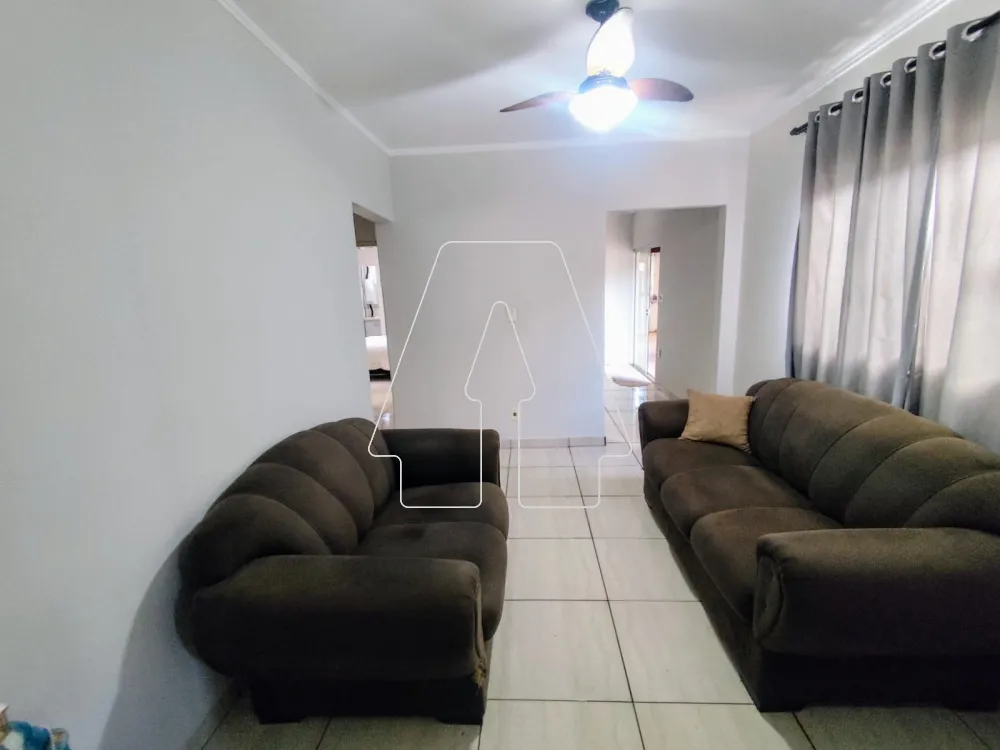 Comprar Casa / Residencial em Ara&ccedil;atuba R$ 320.000,00 - Foto 4