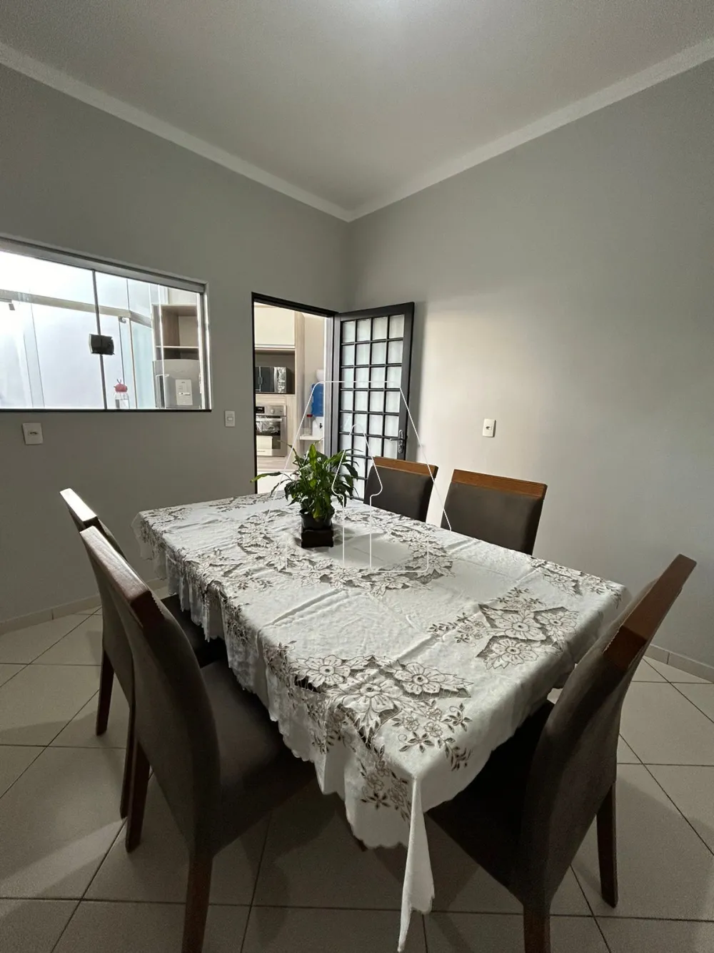 Comprar Casa / Residencial em Ara&ccedil;atuba R$ 450.000,00 - Foto 3