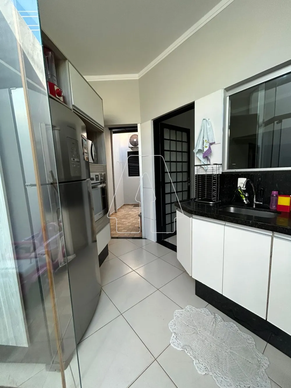 Comprar Casa / Residencial em Ara&ccedil;atuba R$ 450.000,00 - Foto 8