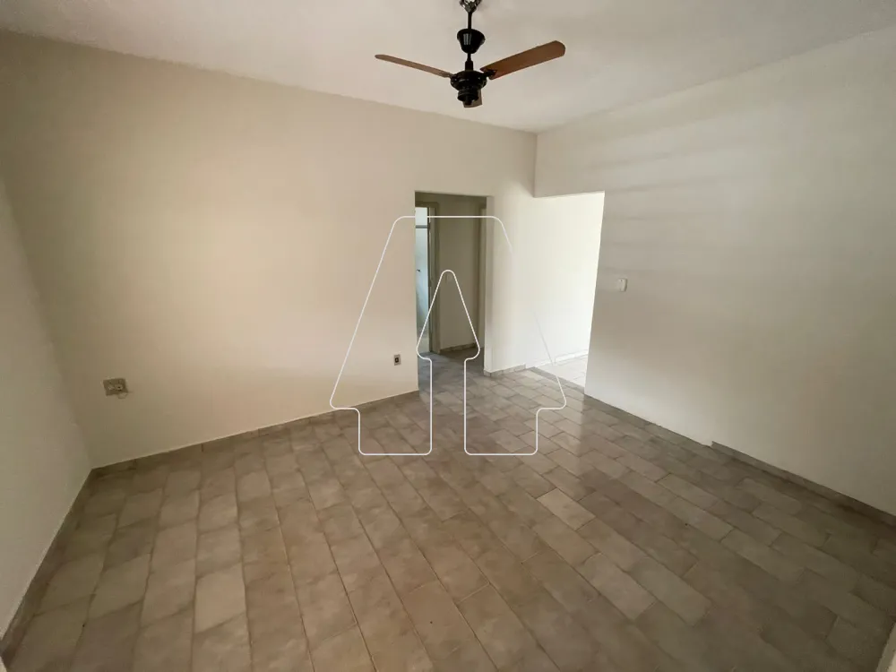 Comprar Casa / Residencial em Ara&ccedil;atuba R$ 290.000,00 - Foto 2