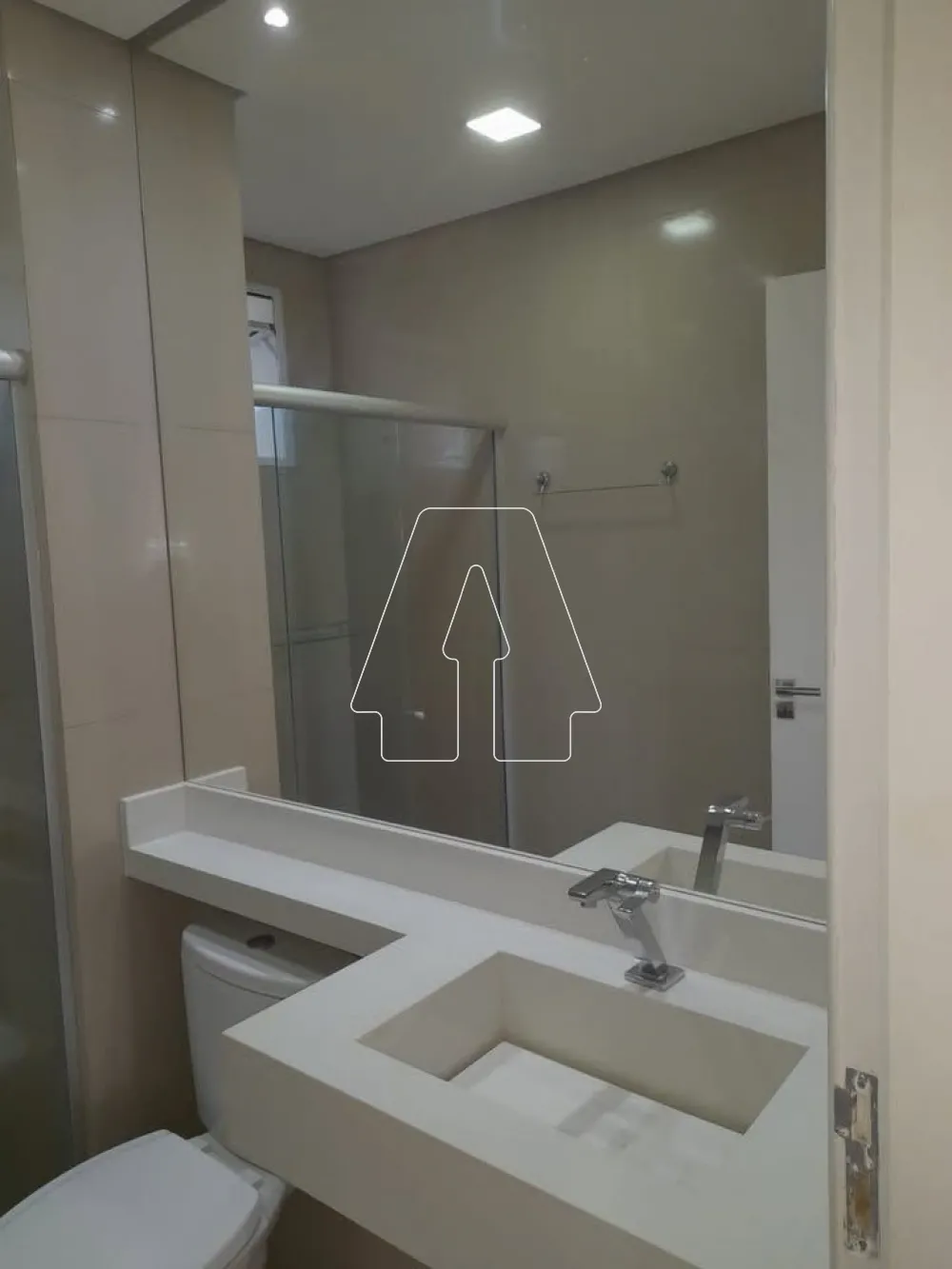 Comprar Apartamento / Padr&atilde;o em Ara&ccedil;atuba R$ 230.000,00 - Foto 8