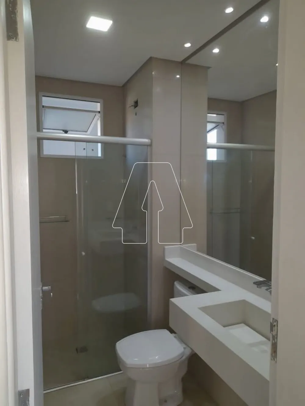 Comprar Apartamento / Padr&atilde;o em Ara&ccedil;atuba R$ 230.000,00 - Foto 9