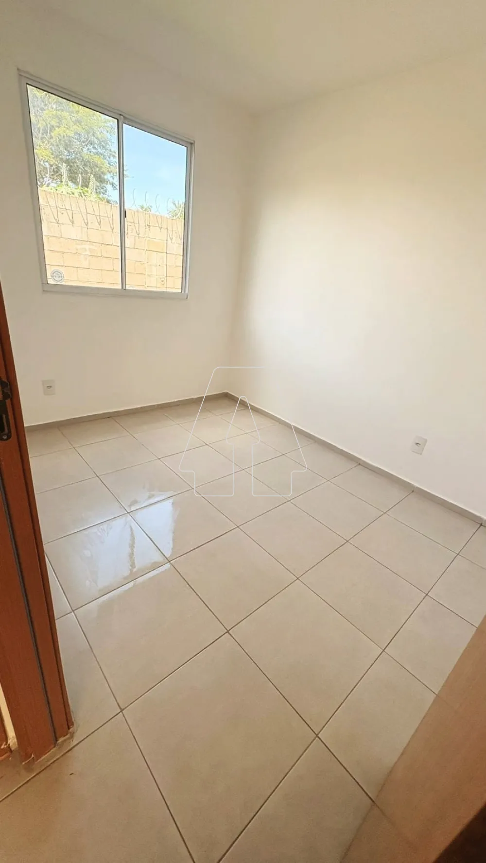Comprar Apartamento / Padr&atilde;o em Ara&ccedil;atuba R$ 140.000,00 - Foto 6
