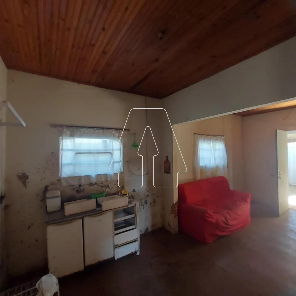 Comprar Casa / Residencial em Ara&ccedil;atuba R$ 110.000,00 - Foto 1