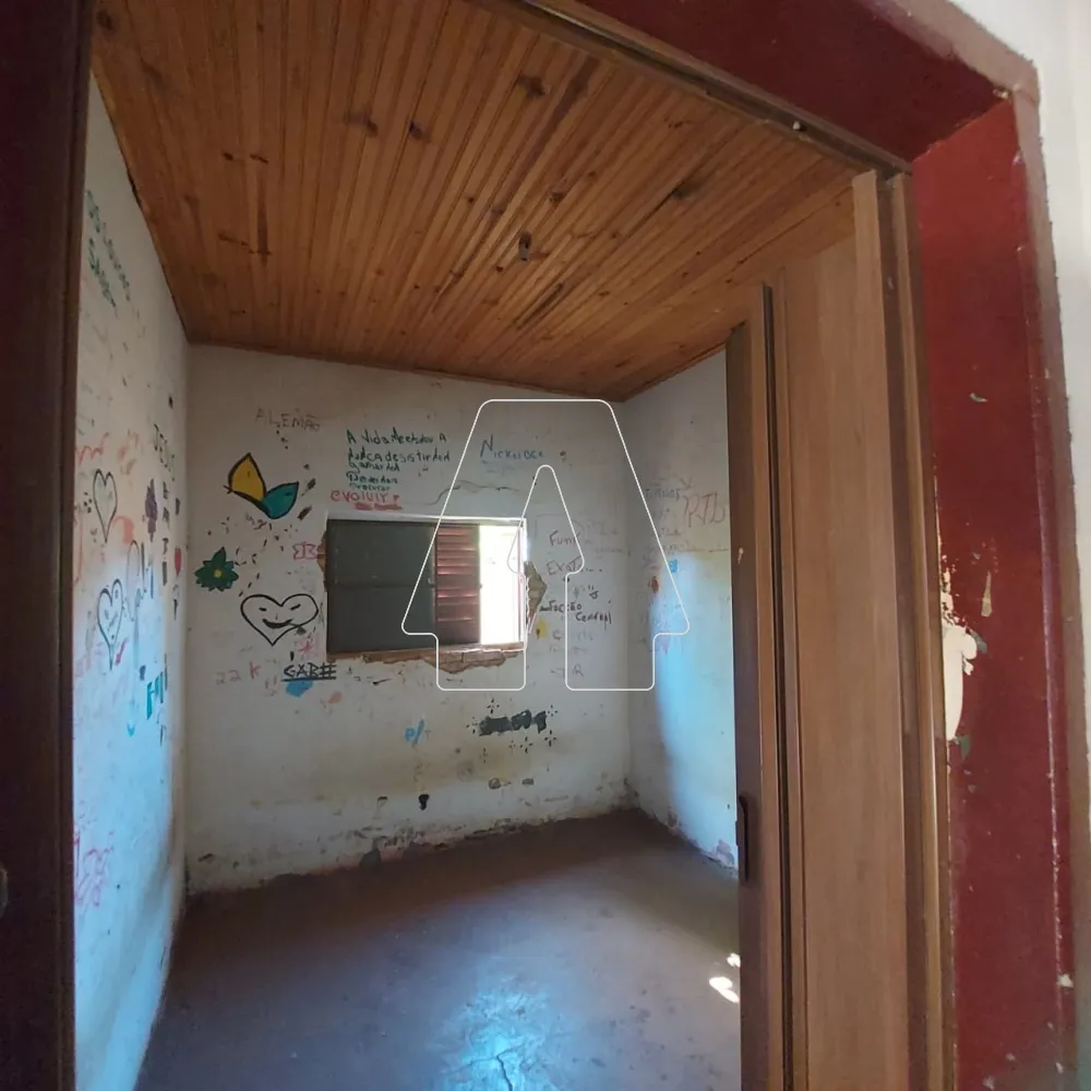 Comprar Casa / Residencial em Ara&ccedil;atuba R$ 110.000,00 - Foto 4
