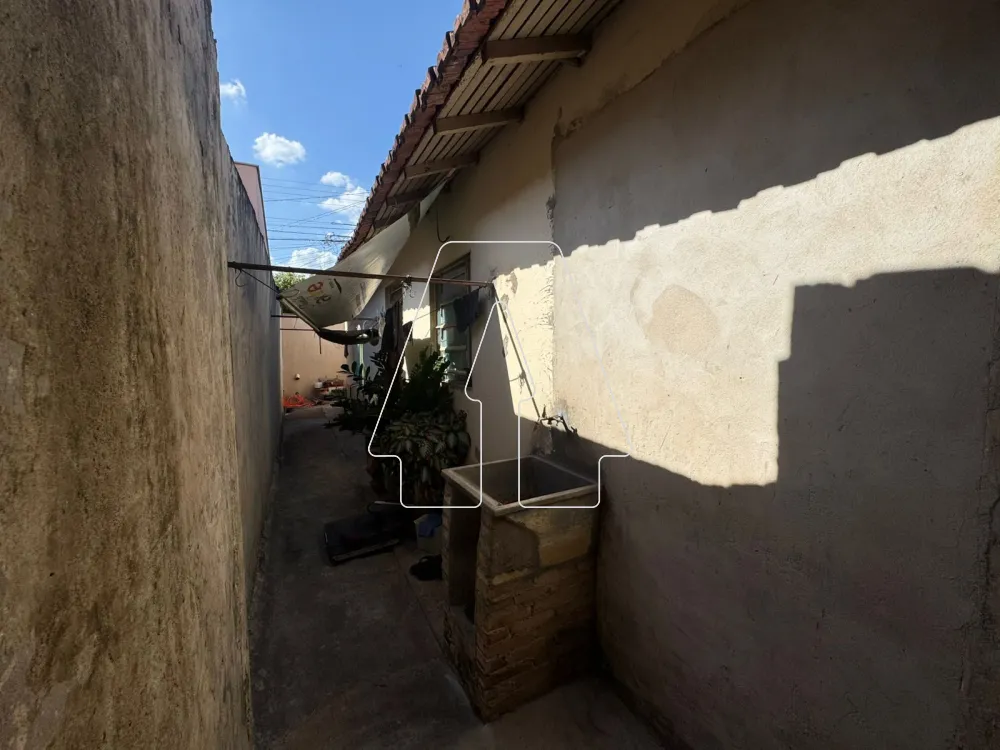 Comprar Casa / Residencial em Ara&ccedil;atuba R$ 200.000,00 - Foto 11