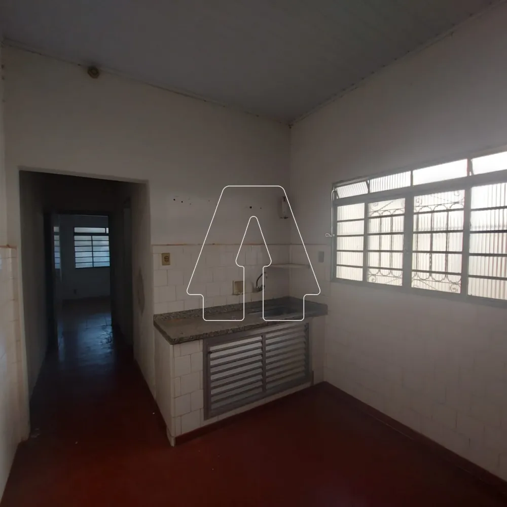 Comprar Casa / Residencial em Ara&ccedil;atuba R$ 300.000,00 - Foto 7