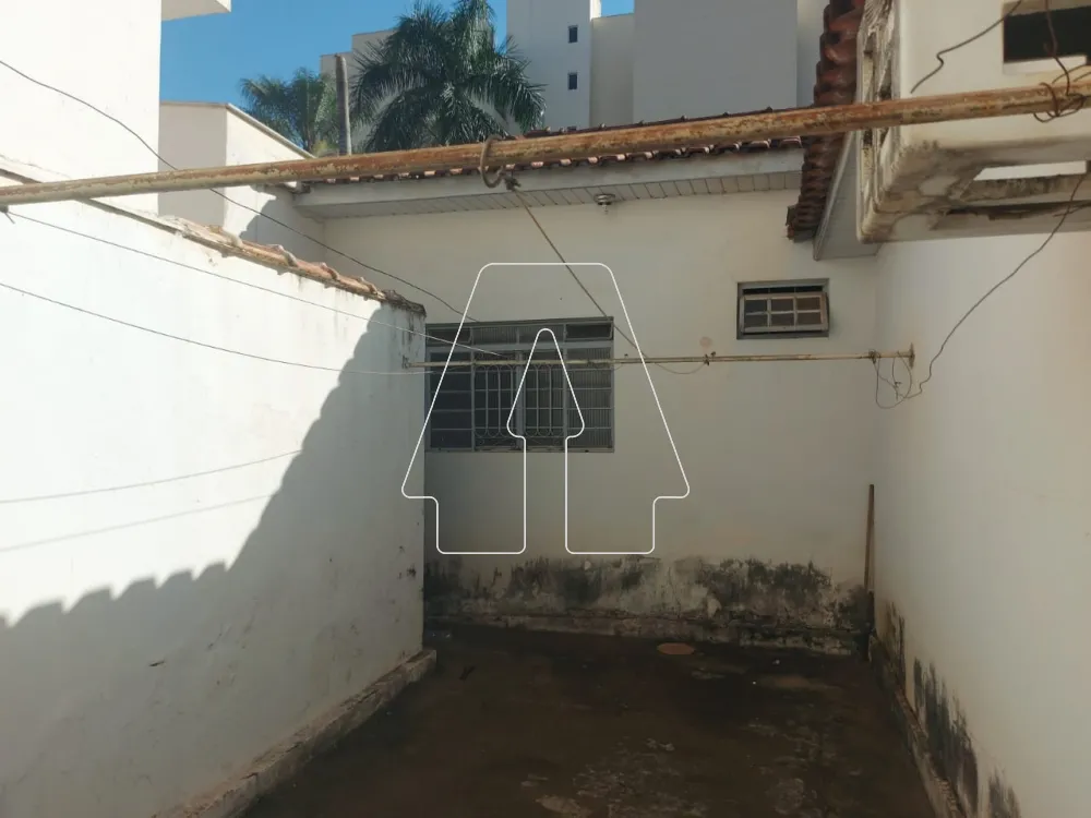 Comprar Casa / Residencial em Ara&ccedil;atuba R$ 300.000,00 - Foto 10
