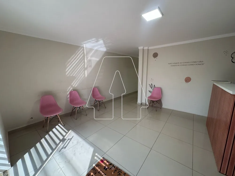 Comprar Comercial / Casa em Ara&ccedil;atuba R$ 850.000,00 - Foto 2