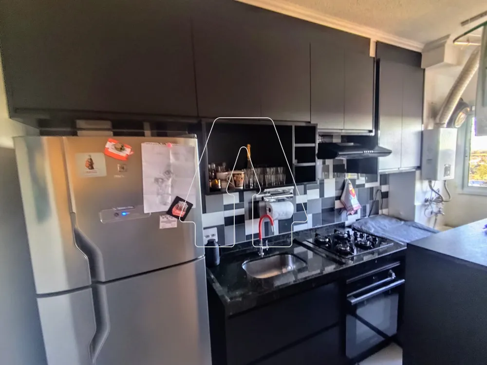 Comprar Apartamento / Padr&atilde;o em Ara&ccedil;atuba R$ 230.000,00 - Foto 8