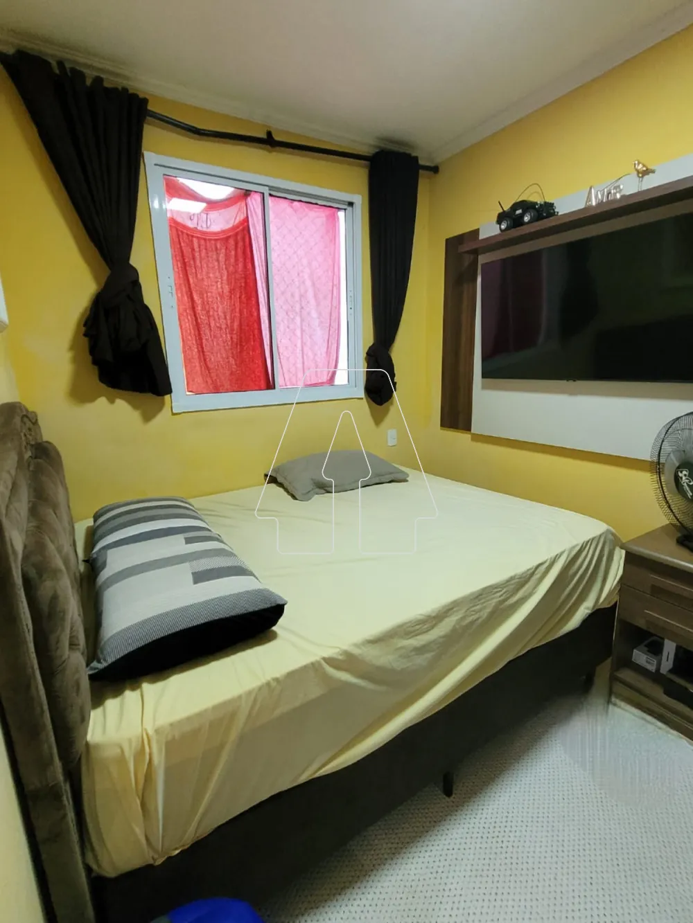 Comprar Apartamento / Padr&atilde;o em Ara&ccedil;atuba R$ 230.000,00 - Foto 11