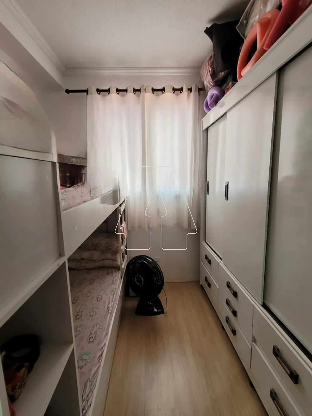 Comprar Apartamento / Padr&atilde;o em Ara&ccedil;atuba R$ 230.000,00 - Foto 14