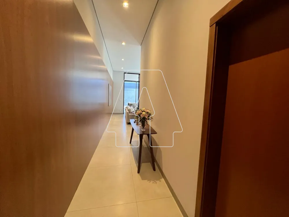 Comprar Casa / Condom&iacute;nio em Ara&ccedil;atuba R$ 2.700.000,00 - Foto 12