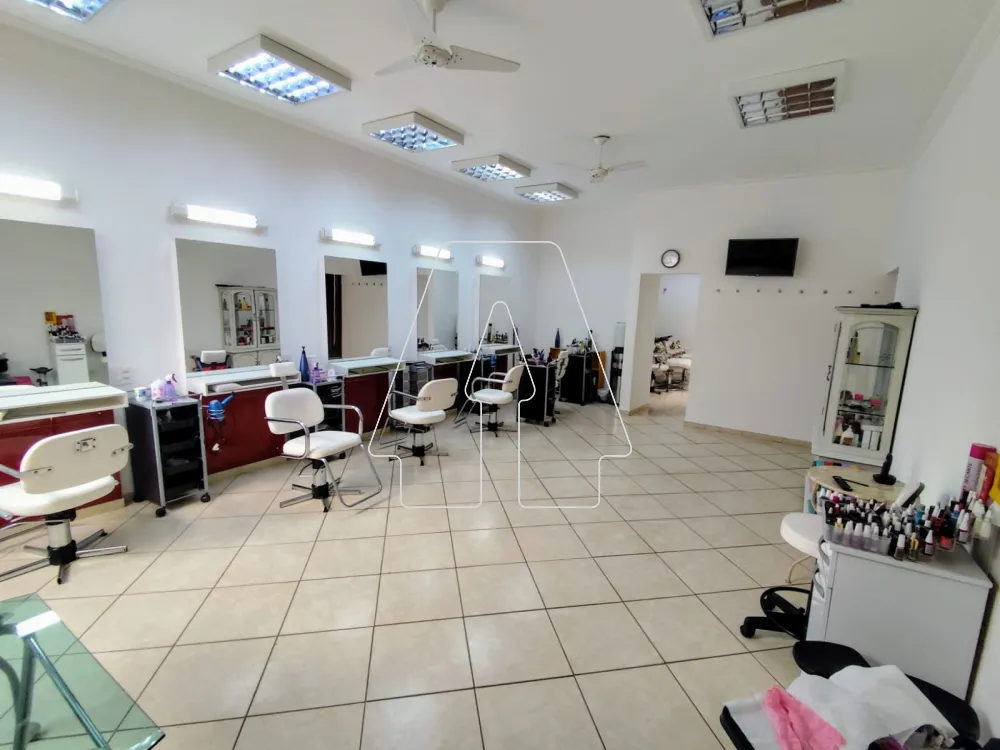 Comprar Comercial / Casa em Ara&ccedil;atuba R$ 900.000,00 - Foto 3
