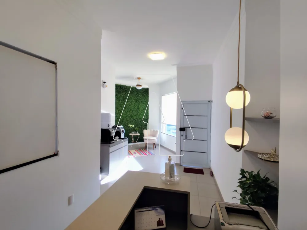 Comprar Comercial / Casa em Ara&ccedil;atuba R$ 900.000,00 - Foto 5