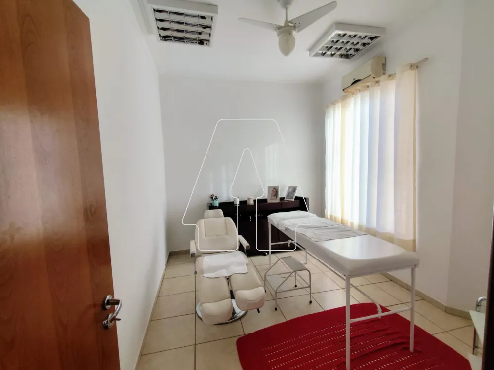 Comprar Comercial / Casa em Ara&ccedil;atuba R$ 900.000,00 - Foto 9