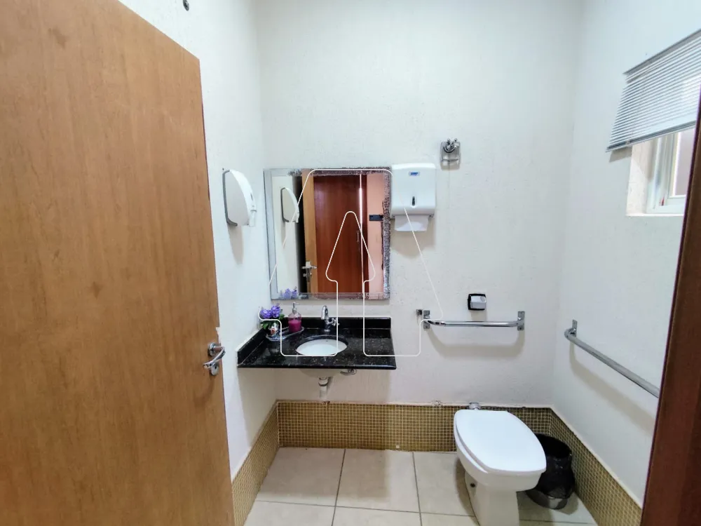 Comprar Comercial / Casa em Ara&ccedil;atuba R$ 900.000,00 - Foto 8