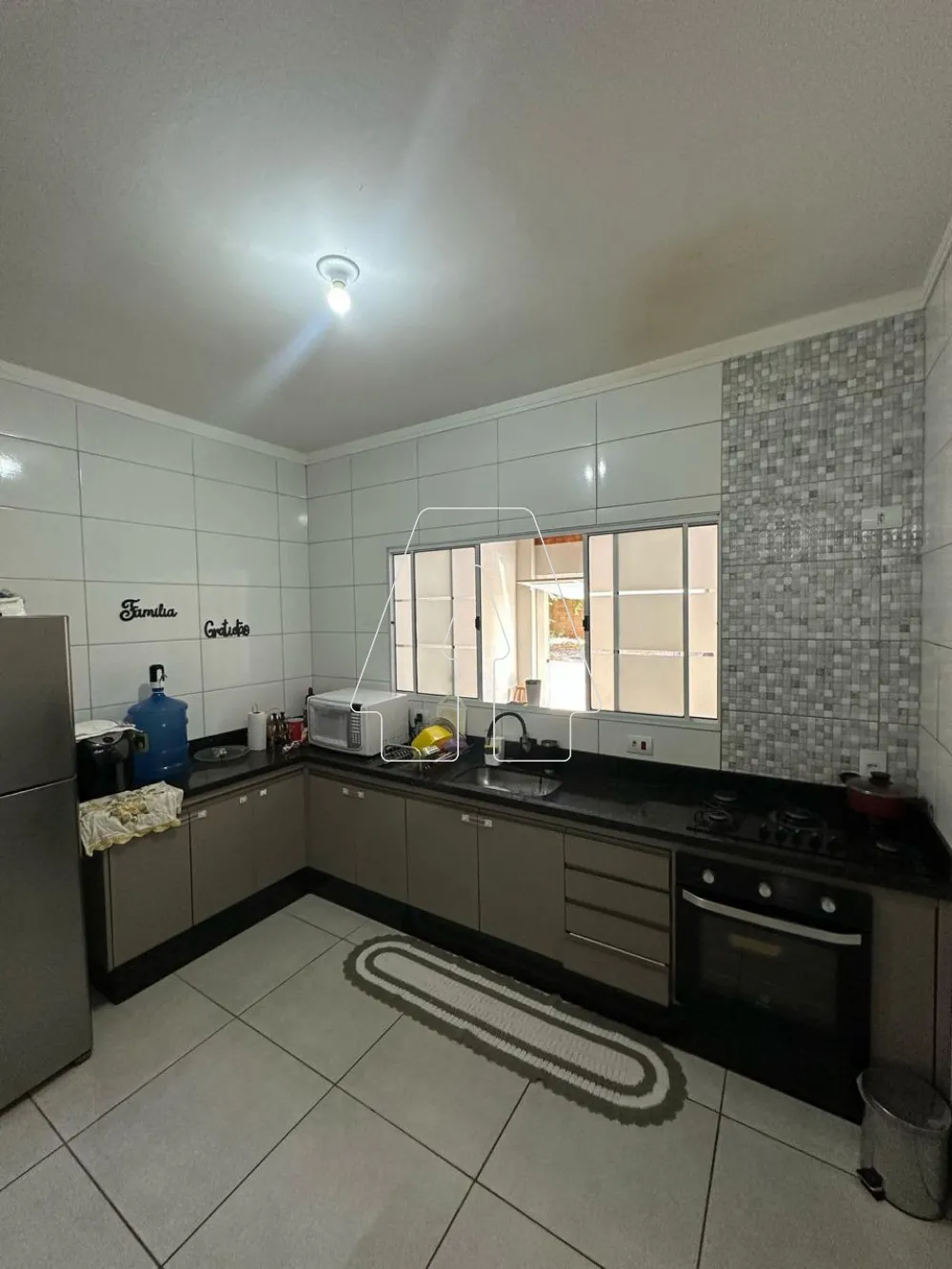 Comprar Casa / Residencial em Ara&ccedil;atuba R$ 250.000,00 - Foto 2