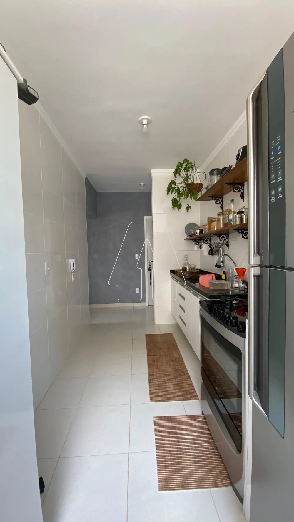 Comprar Apartamento / Padr&atilde;o em Ara&ccedil;atuba R$ 202.000,00 - Foto 2