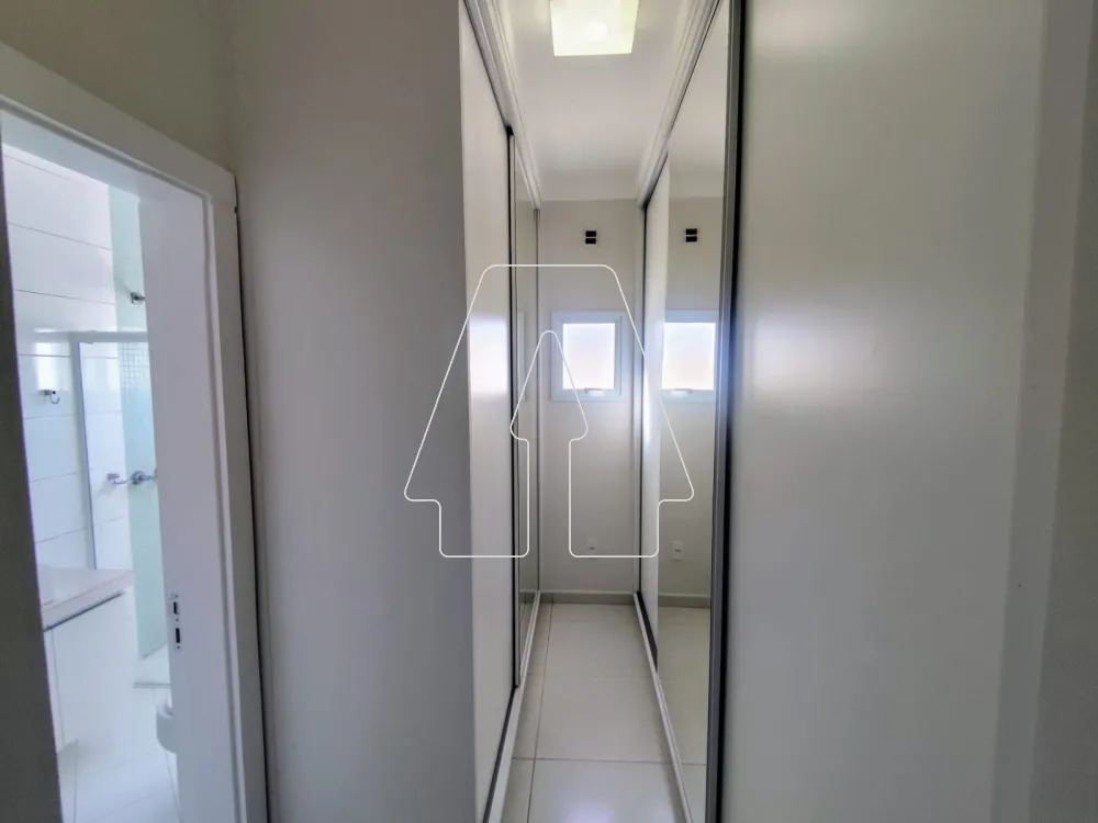 Comprar Casa / Condom&iacute;nio em Ara&ccedil;atuba R$ 1.200.000,00 - Foto 11