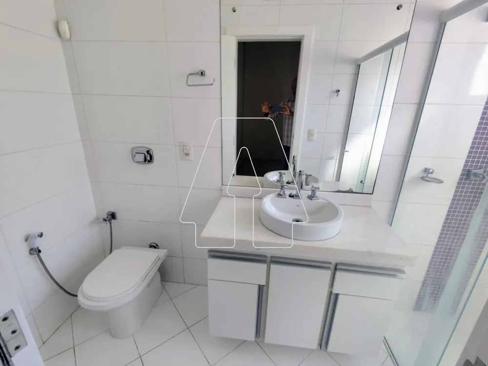 Comprar Casa / Condom&iacute;nio em Ara&ccedil;atuba R$ 1.200.000,00 - Foto 15