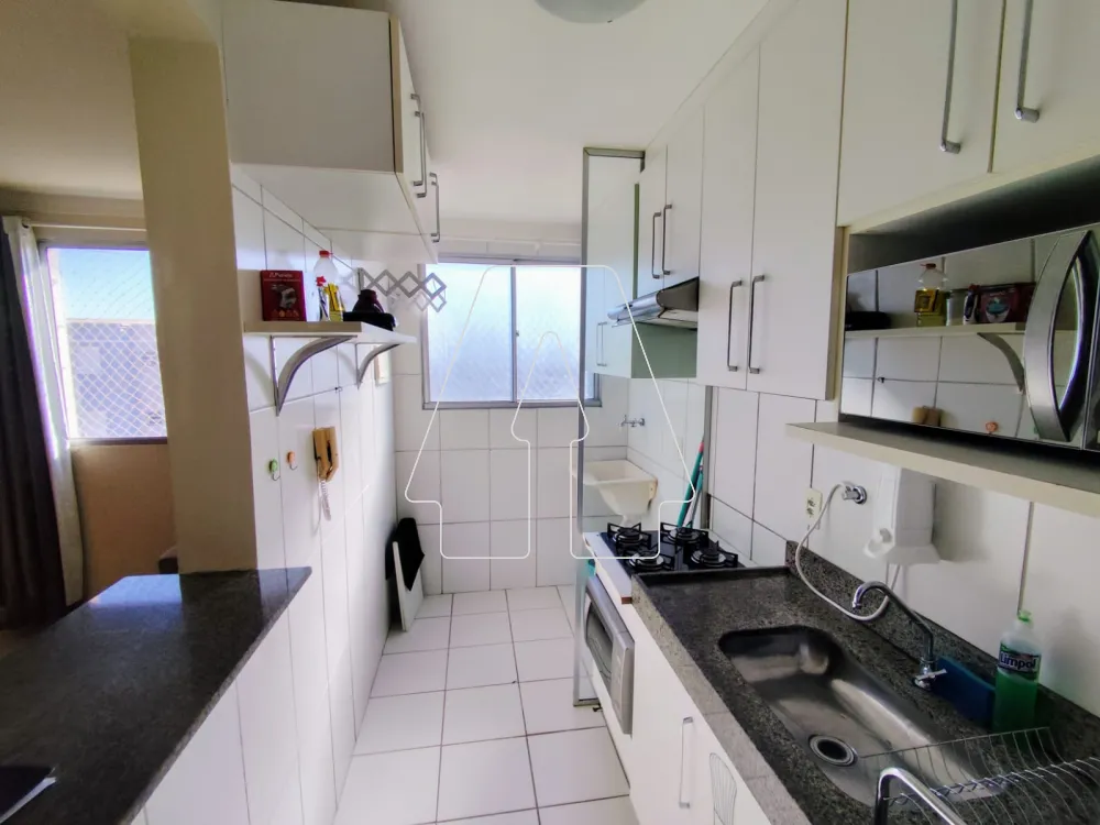 Comprar Apartamento / Padr&atilde;o em Ara&ccedil;atuba R$ 150.000,00 - Foto 4