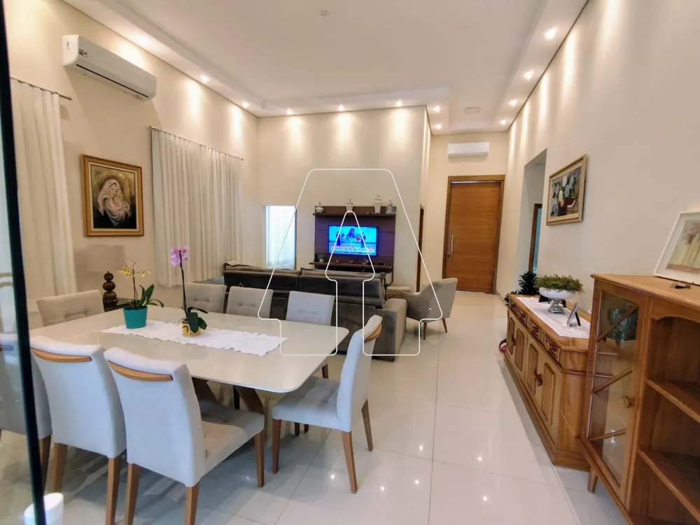 Comprar Casa / Condom&iacute;nio em Ara&ccedil;atuba R$ 1.450.000,00 - Foto 1