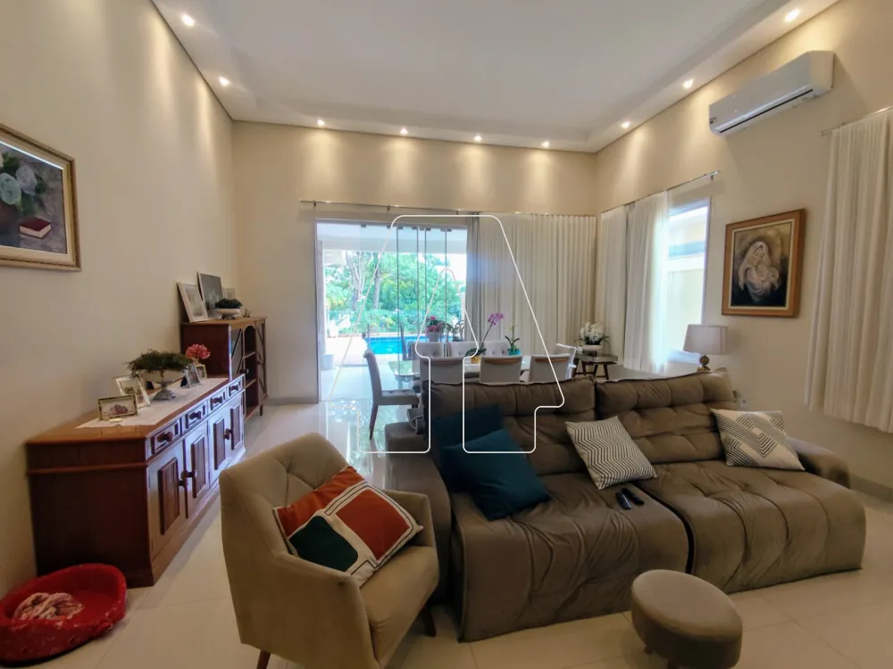 Comprar Casa / Condom&iacute;nio em Ara&ccedil;atuba R$ 1.450.000,00 - Foto 3