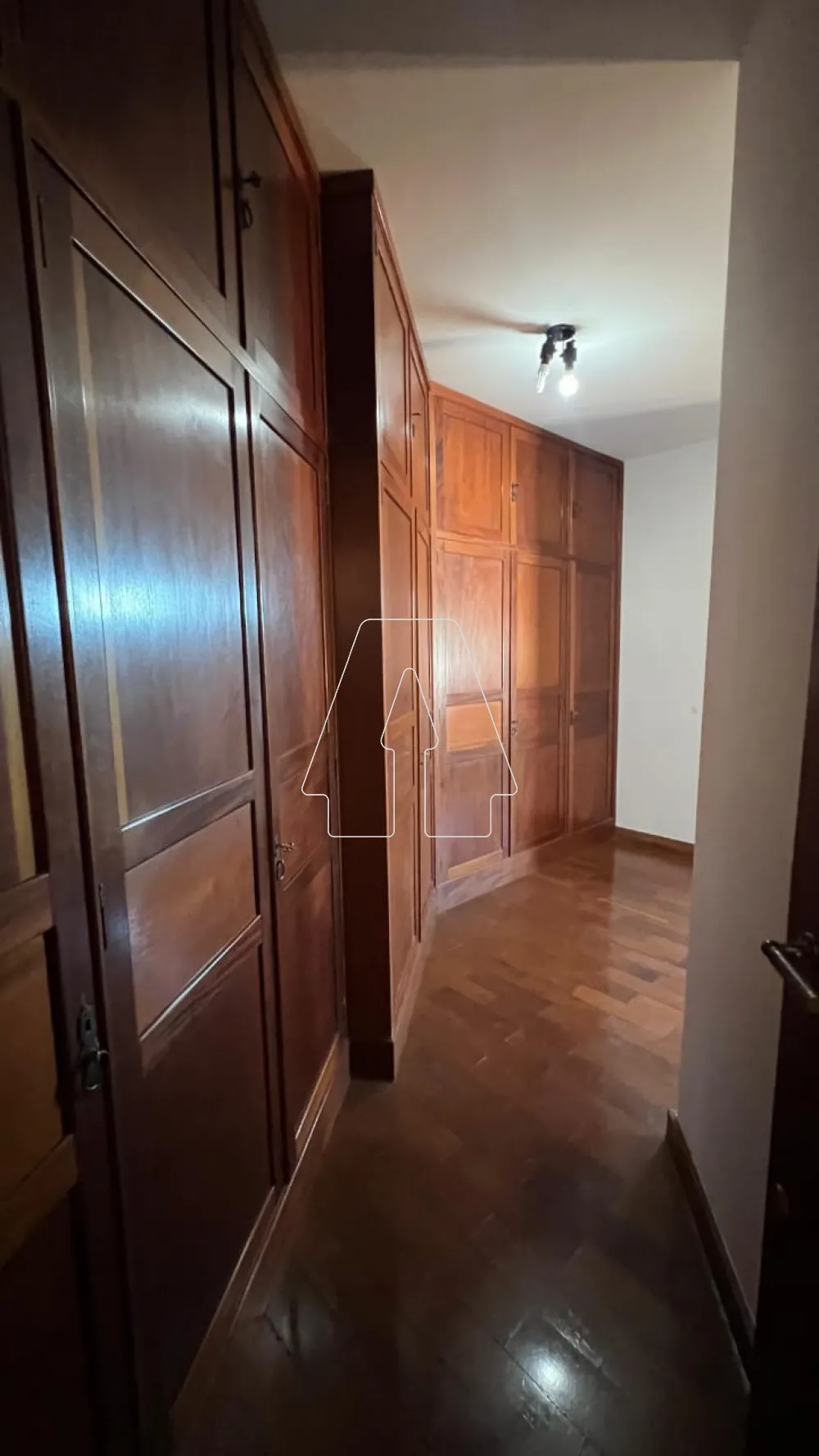 Comprar Casa / Sobrado em Ara&ccedil;atuba R$ 2.000.000,00 - Foto 33