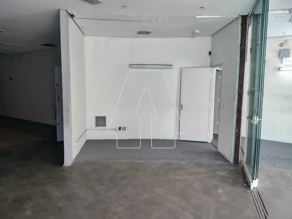 Alugar Comercial / Sal&atilde;o em Ara&ccedil;atuba R$ 12.000,00 - Foto 11