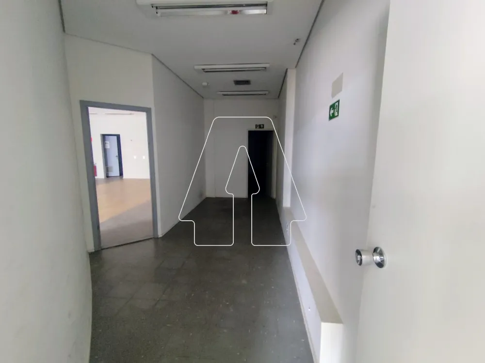 Alugar Comercial / Sal&atilde;o em Ara&ccedil;atuba R$ 12.000,00 - Foto 8