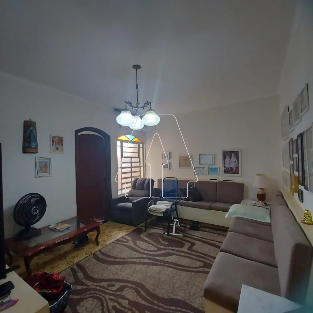 Comprar Casa / Residencial em Ara&ccedil;atuba R$ 1.000.000,00 - Foto 2