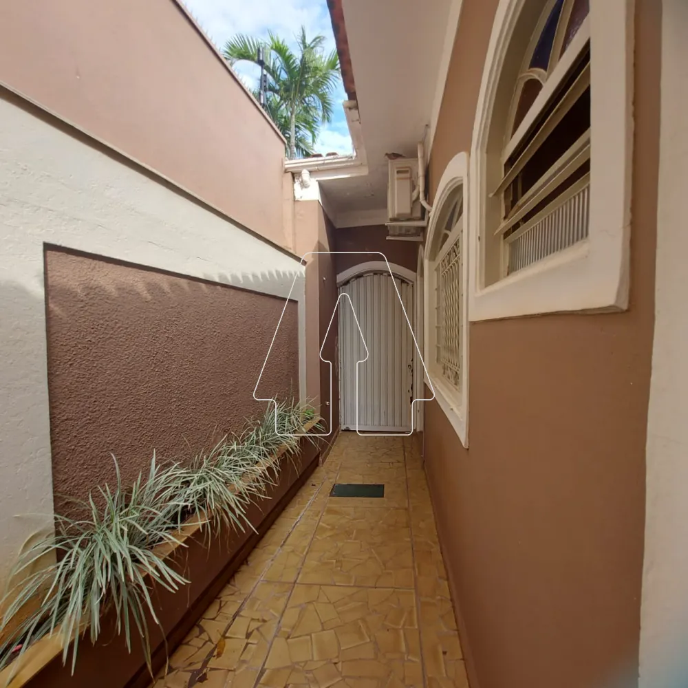Comprar Casa / Residencial em Ara&ccedil;atuba R$ 1.000.000,00 - Foto 28