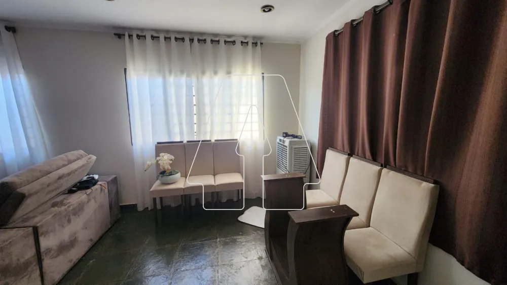 Comprar Casa / Residencial em Ara&ccedil;atuba R$ 480.000,00 - Foto 3