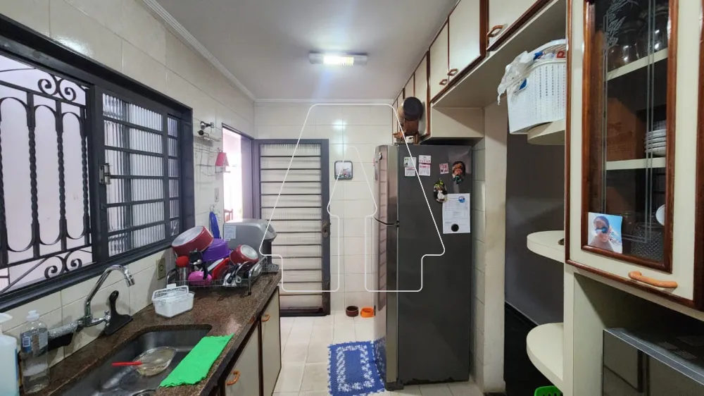 Comprar Casa / Residencial em Ara&ccedil;atuba R$ 480.000,00 - Foto 18