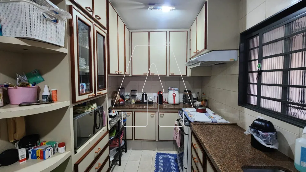 Comprar Casa / Residencial em Ara&ccedil;atuba R$ 480.000,00 - Foto 5