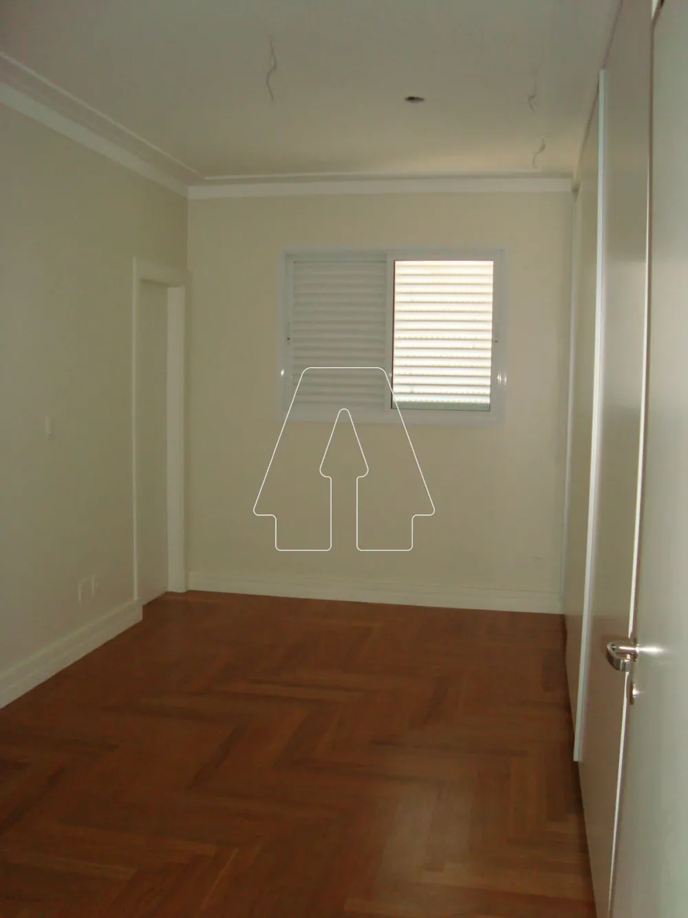 Comprar Apartamento / Padr&atilde;o em Ara&ccedil;atuba R$ 1.100.000,00 - Foto 4