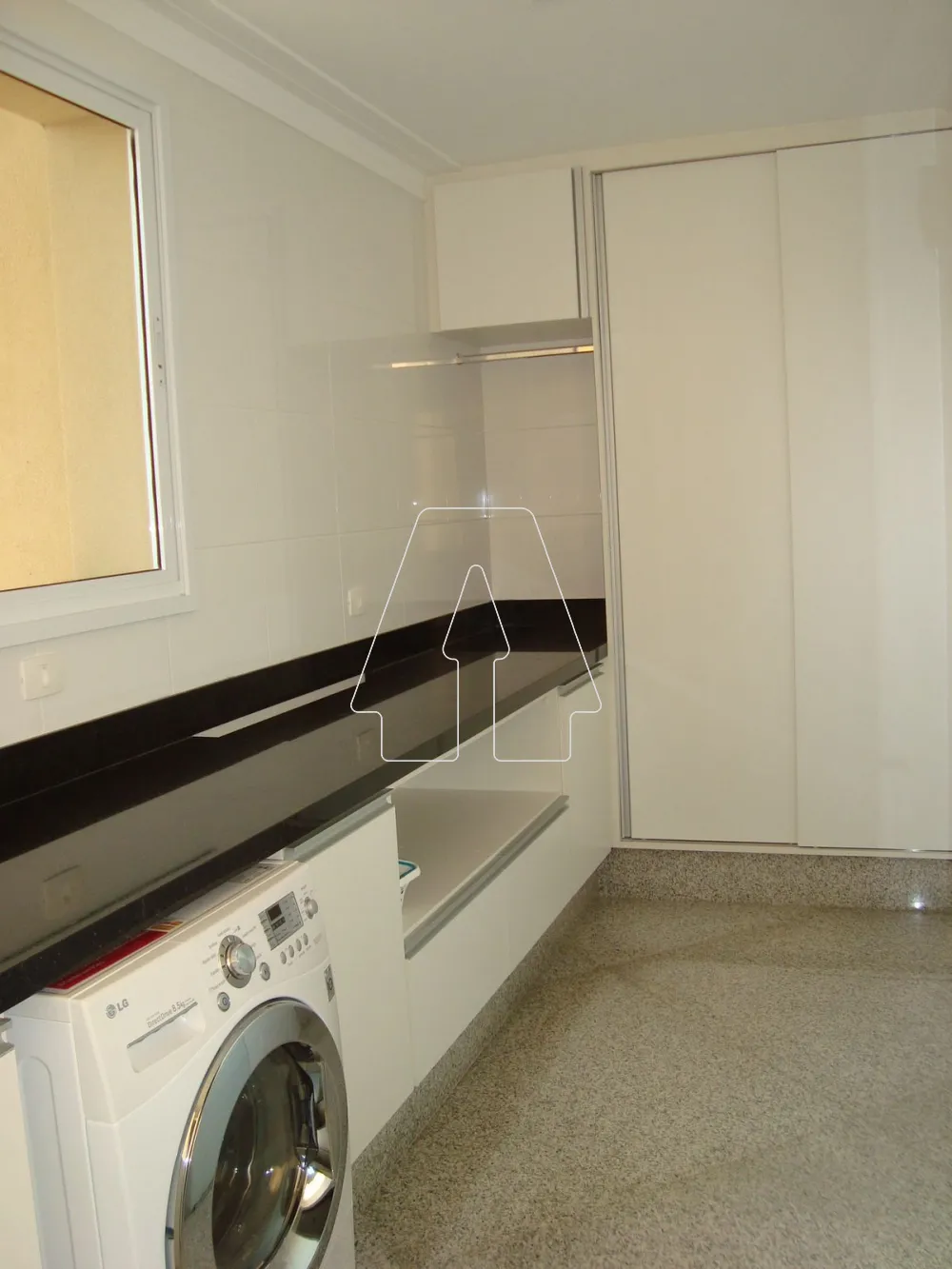 Comprar Apartamento / Padr&atilde;o em Ara&ccedil;atuba R$ 1.100.000,00 - Foto 8