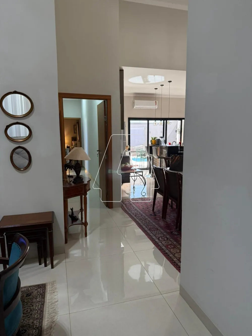Comprar Casa / Condom&iacute;nio em Ara&ccedil;atuba R$ 750.000,00 - Foto 9