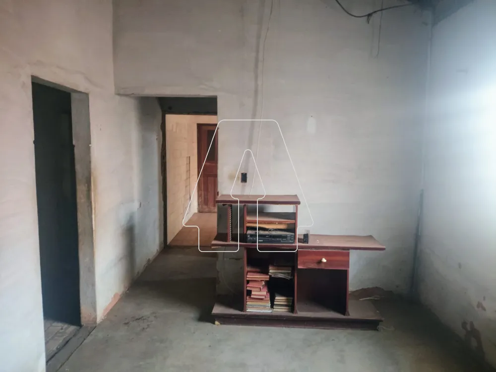 Comprar Casa / Residencial em Ara&ccedil;atuba R$ 220.000,00 - Foto 3